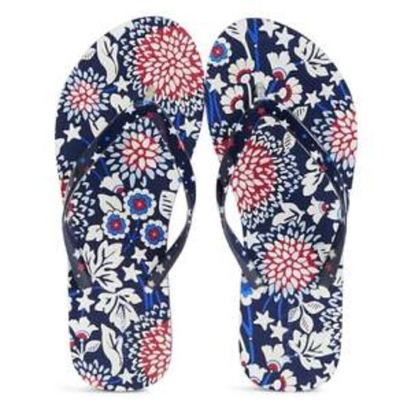 🆕NWT VERA BRADLEY FLIP FLOPS - RED & WHITE BLOSSOMS - SMALL - Picture 1 of 2